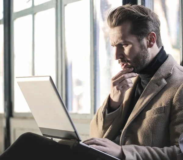 مقایسه ویزای استارتاپ کانادا و برنامه سرمایه گذاری استانی